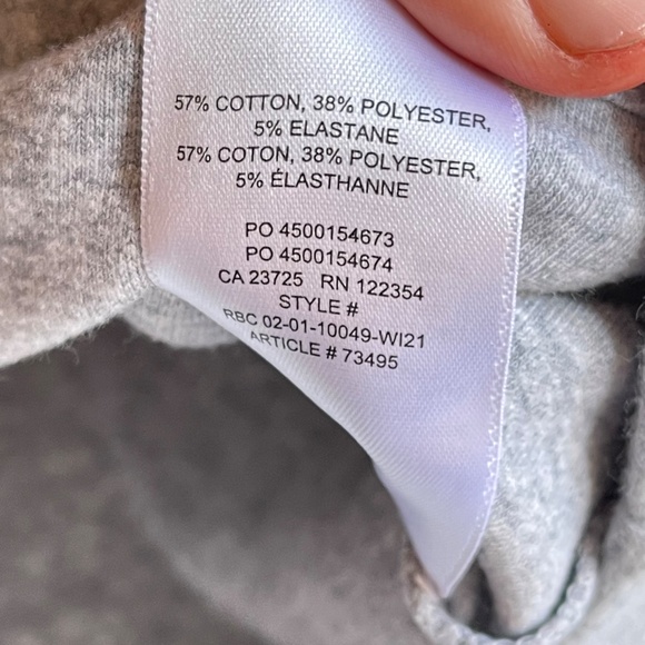 Heather Gray Long Sleeve Crop Half-Zip Top - Picture 4 of 8